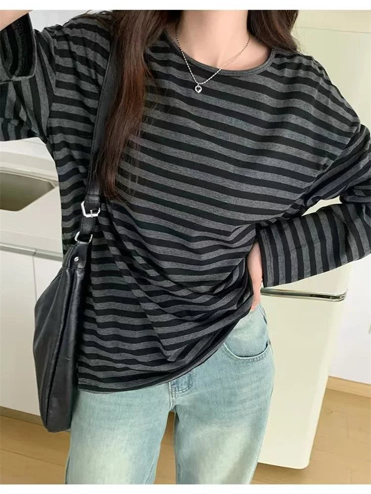 Autumn Women Harajuku Striped T Shirt Long Sleeve O-Neck Casual Oversize Top Femme Streetwear Black Grey Loose Street Tops Y2K