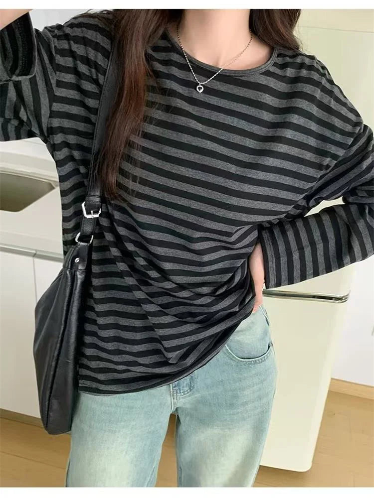 Autumn Women Harajuku Striped T Shirt Long Sleeve O-Neck Casual Oversize Top Femme Streetwear Black Grey Loose Street Tops Y2K