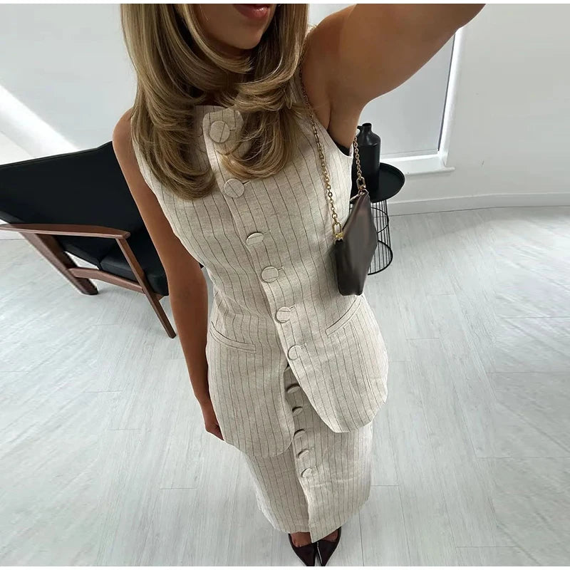 Fashion Linen Stripe Vests Women's 2024 Elegant O-neck Sleeveless Waistcoat Female Casual Single Breasted Pockets Lady Chic Tops