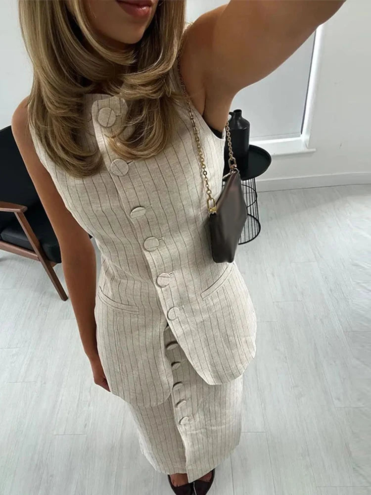 Fashion Linen Stripe Vests Women's 2024 Elegant O-neck Sleeveless Waistcoat Female Casual Single Breasted Pockets Lady Chic Tops