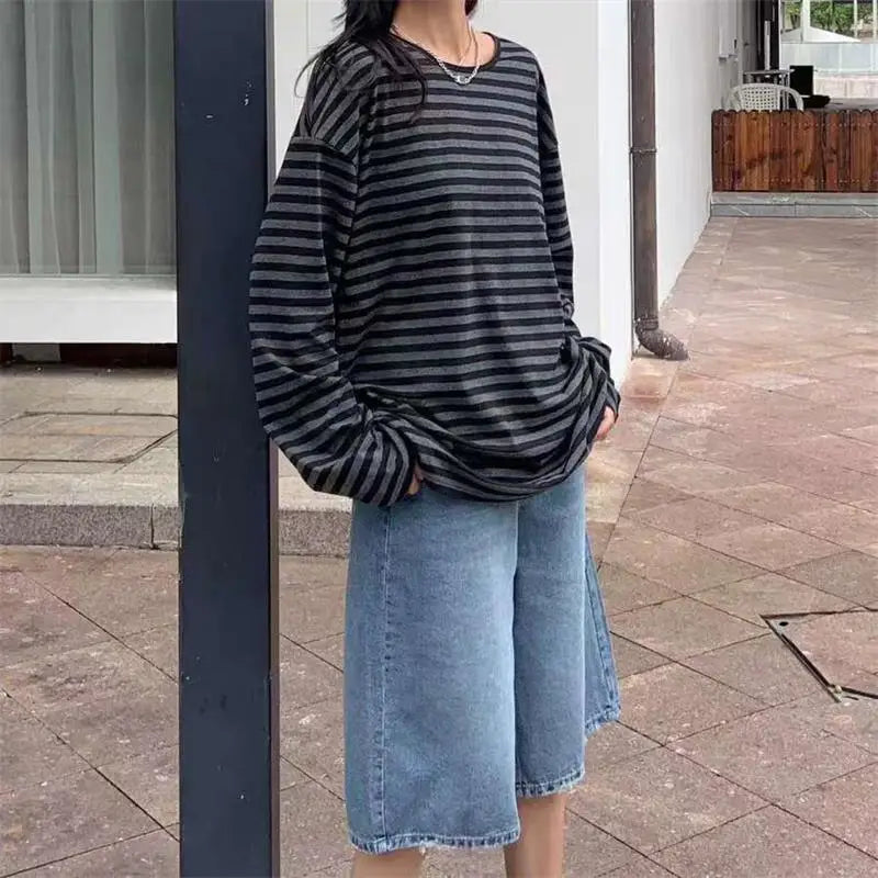 Autumn Women Harajuku Striped T Shirt Long Sleeve O-Neck Casual Oversize Top Femme Streetwear Black Grey Loose Street Tops Y2K