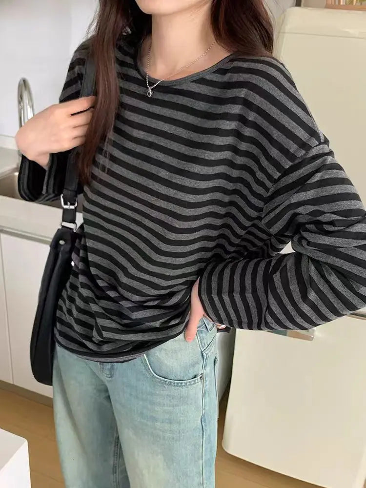 Autumn Women Harajuku Striped T Shirt Long Sleeve O-Neck Casual Oversize Top Femme Streetwear Black Grey Loose Street Tops Y2K