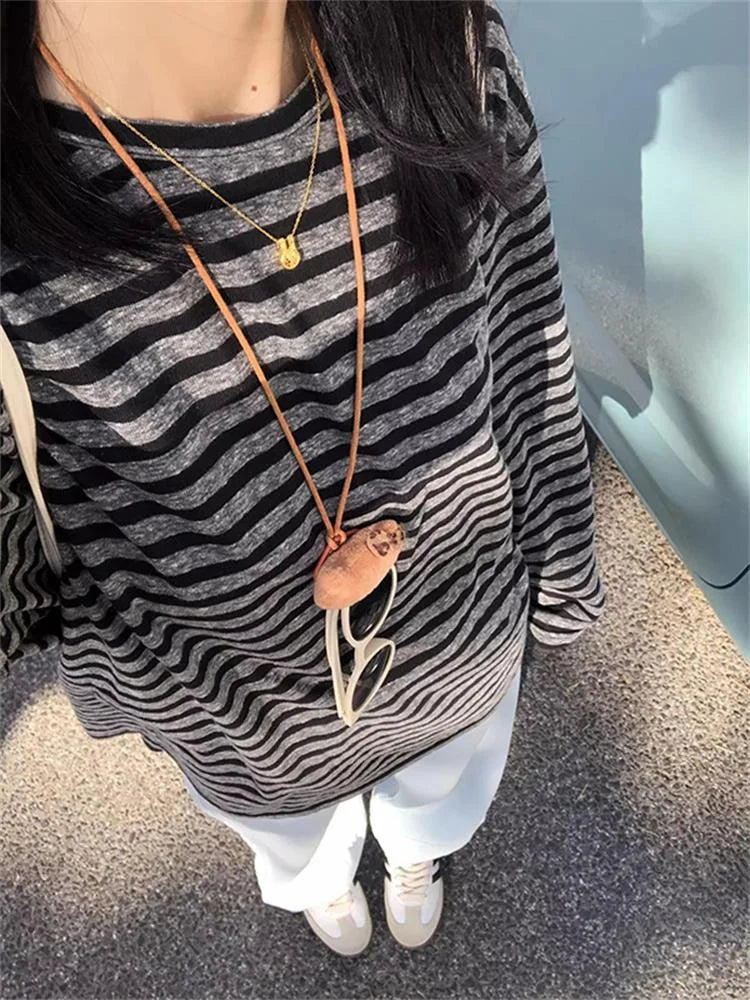 Autumn Women Harajuku Striped T Shirt Long Sleeve O-Neck Casual Oversize Top Femme Streetwear Black Grey Loose Street Tops Y2K